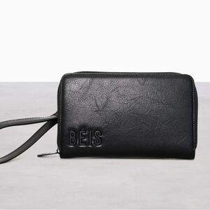 Beis travel wallet